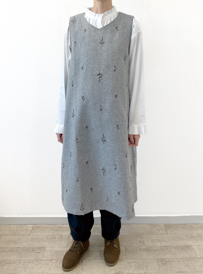 花刺繍Vネックジャンパースカート ELLIFE ONLINE SHOP