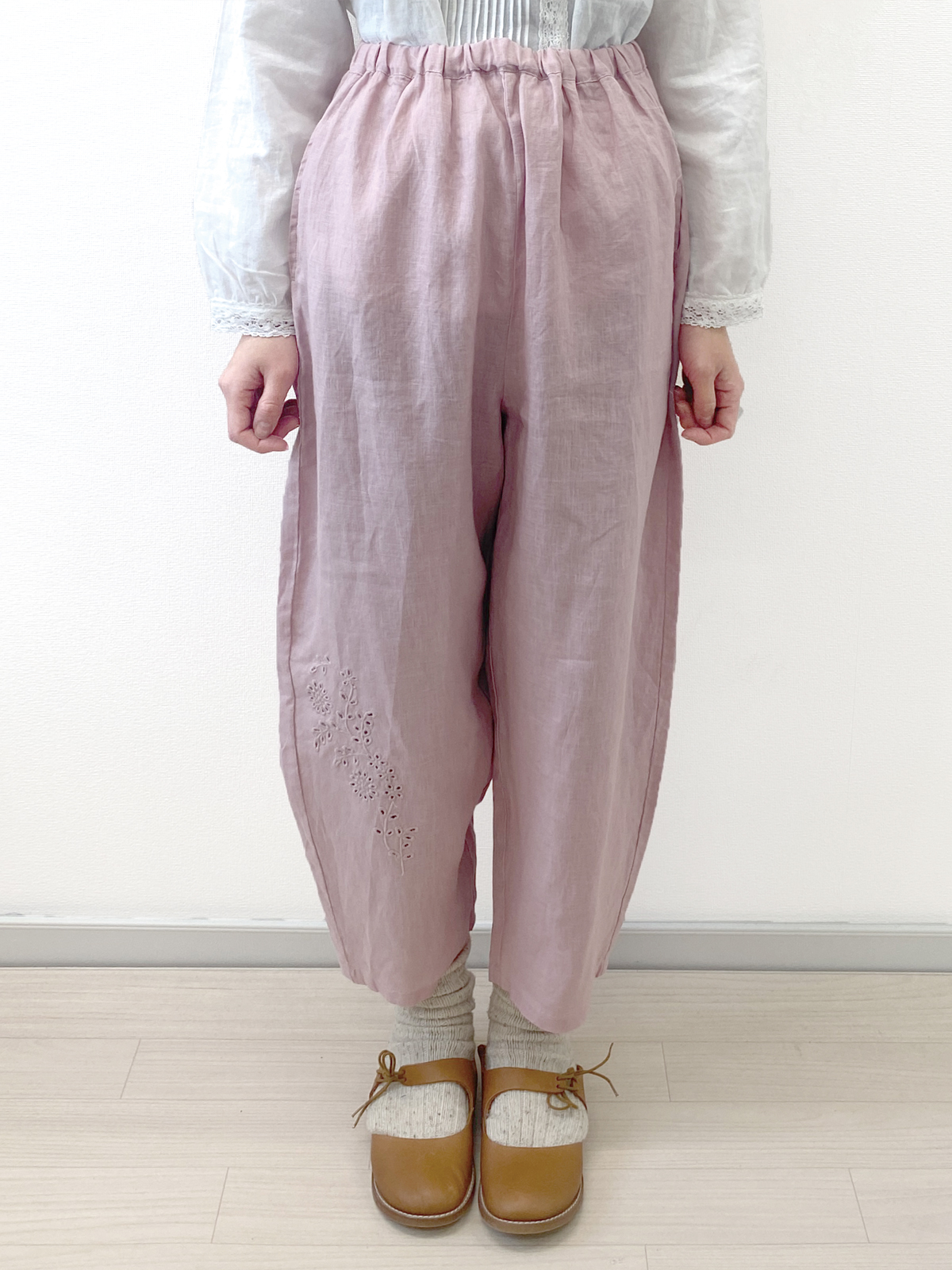 カットワーク刺繍コクーンパンツ ELLIFE ONLINE SHOP