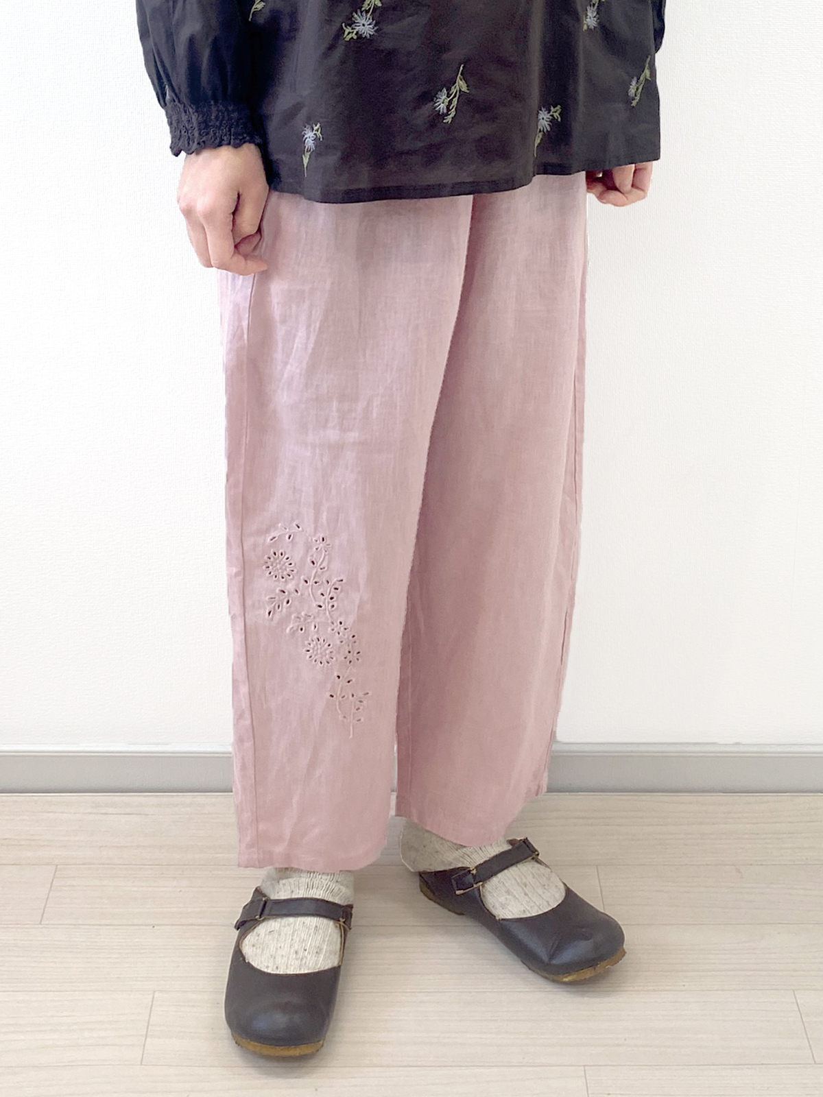 カットワーク刺繍コクーンパンツ ELLIFE ONLINE SHOP