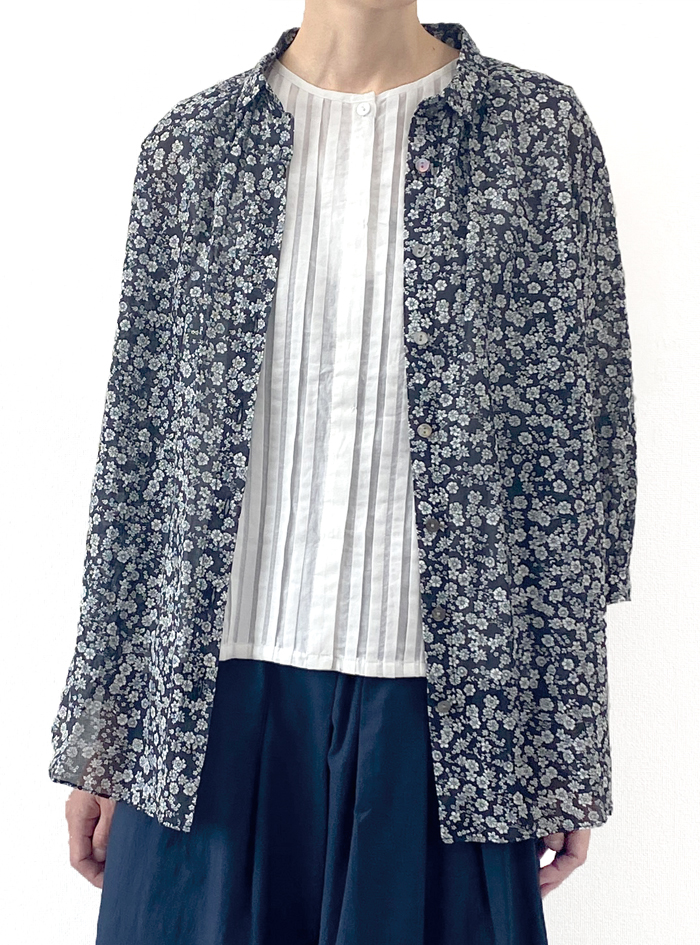 ✨希少✨45R✨更紗ブロックプリントのパフブラウス✨2024年 STEP UP