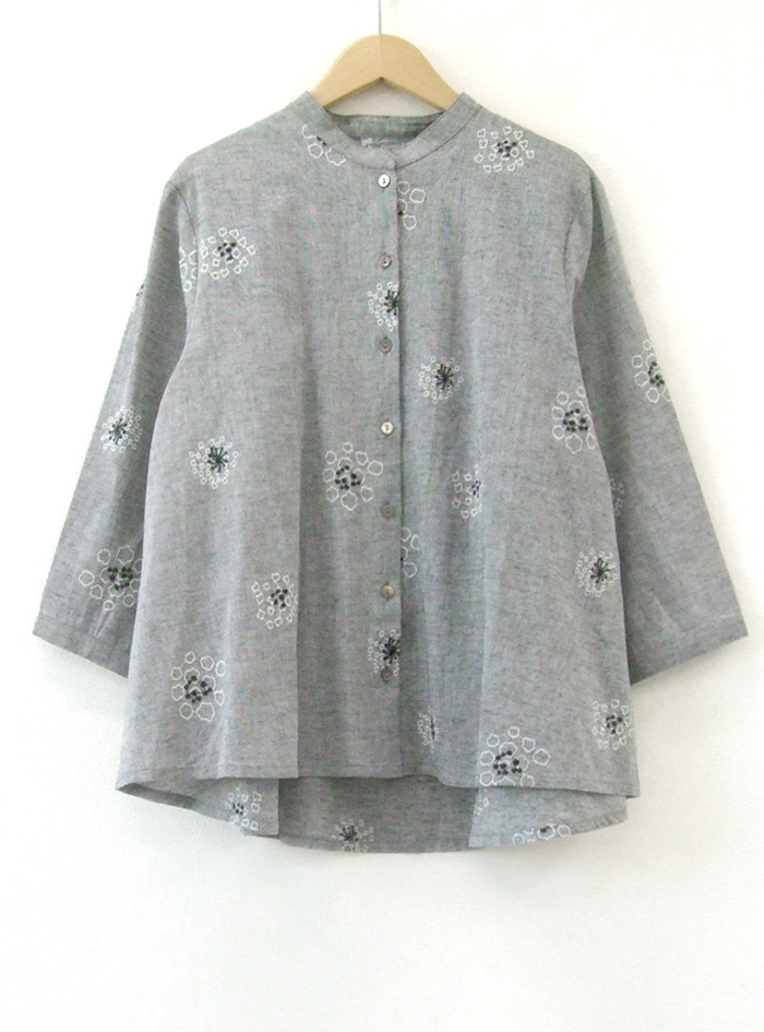 花刺繍フレアーブラウス ELLIFE ONLINE SHOP 花刺繍フレアーブラウス ELLIFE ONLINE SHOP