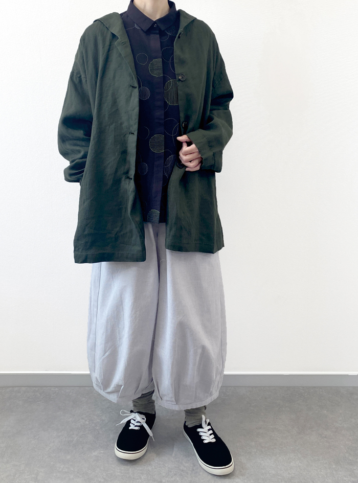 ドット刺繍シャツカラーブラウス ELLIFE ONLINE SHOP